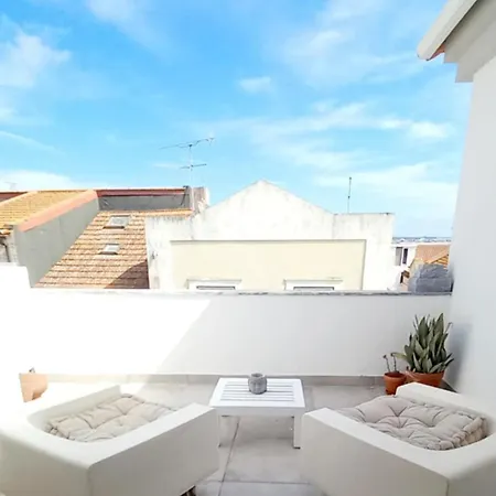 Figueira Penthouse By The Marina Apartman *